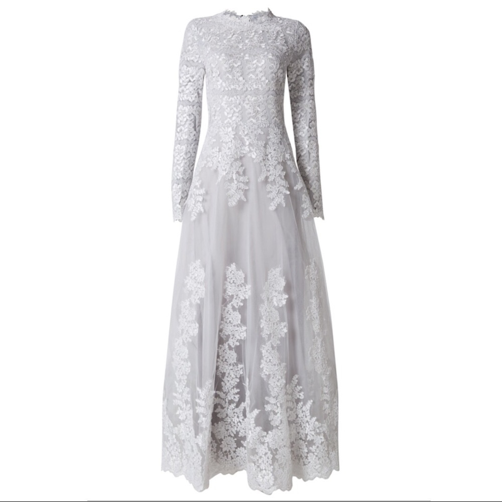 Lunar Sumairah Gown